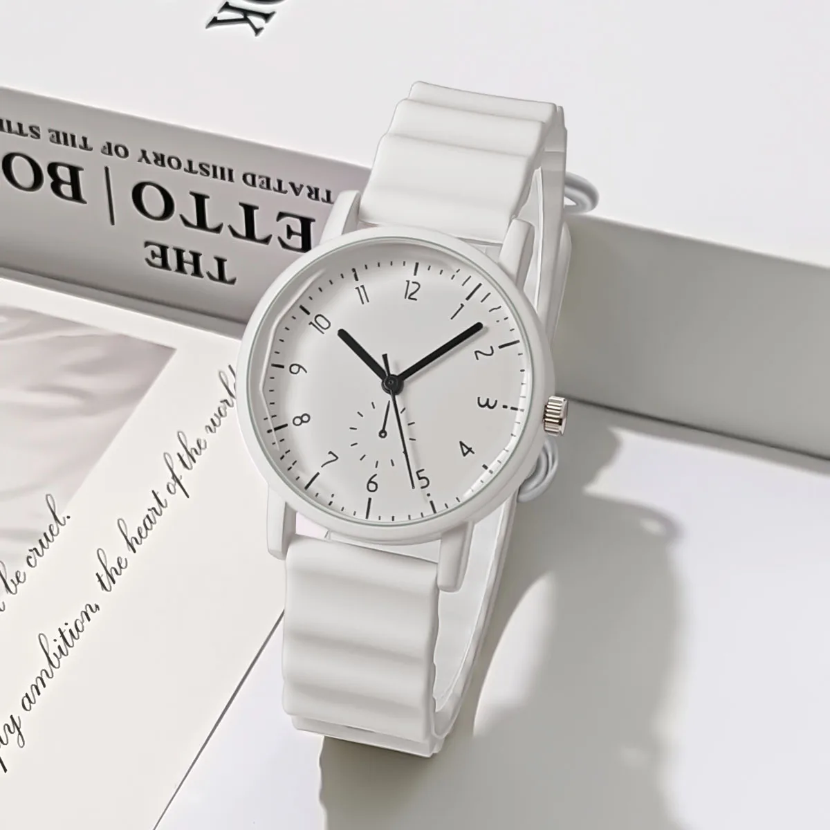 New Women Watches Fashion Sili - مراجعة Silicone Band Women وسعره