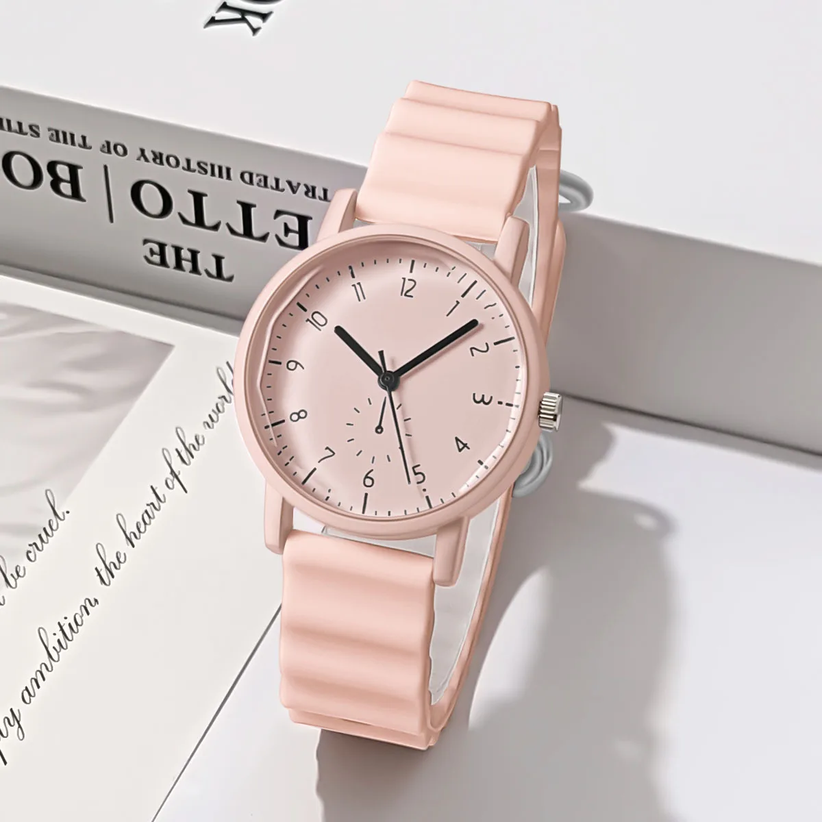 New Women Watches Fashion Sili - مراجعة Silicone Band Women وسعره