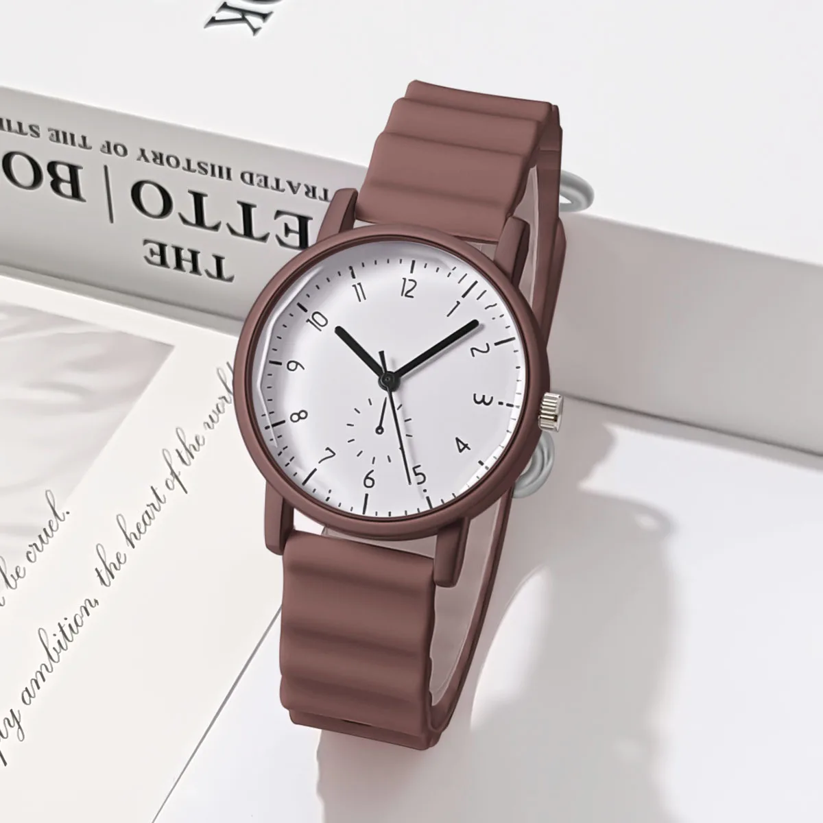 New Women Watches Fashion Sili - مراجعة Silicone Band Women وسعره