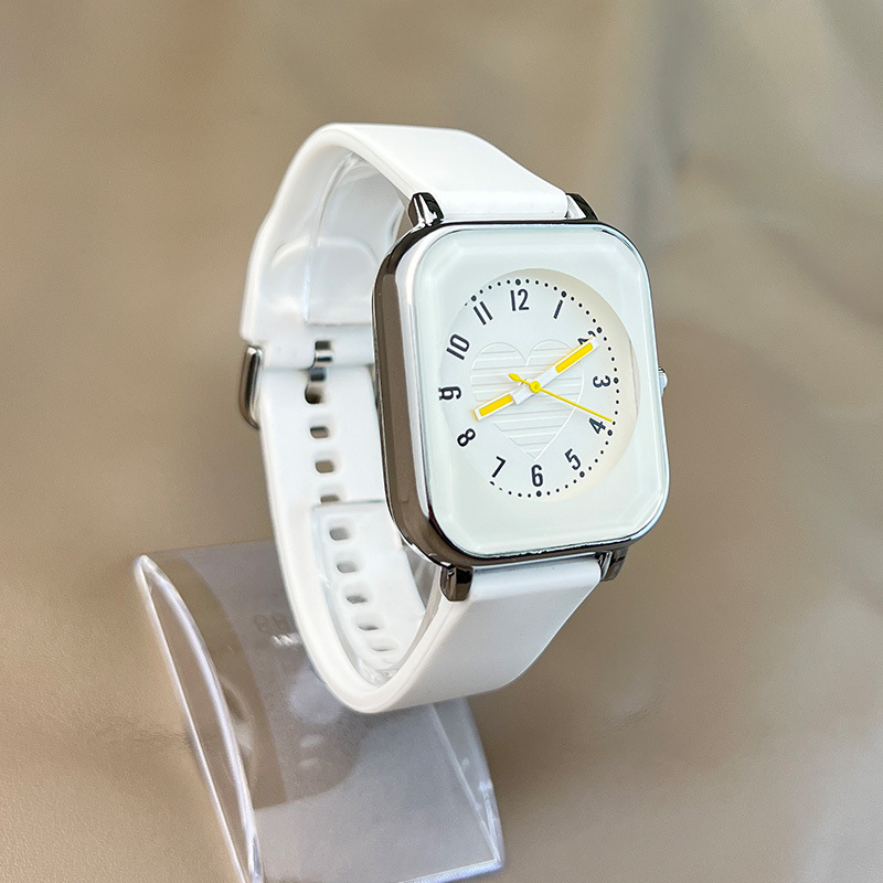 Fashion Minimalist Women Quart - مراجعة Silicone Band Women وسعره