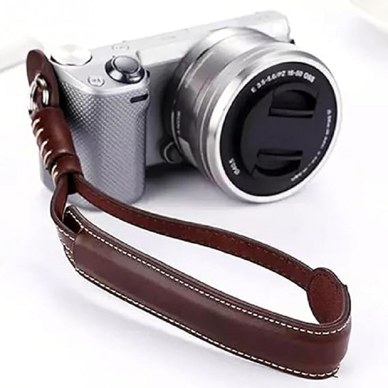 Quick Release Camera Wrist Str - مراجعة Leather Strap Quick Release وسعره