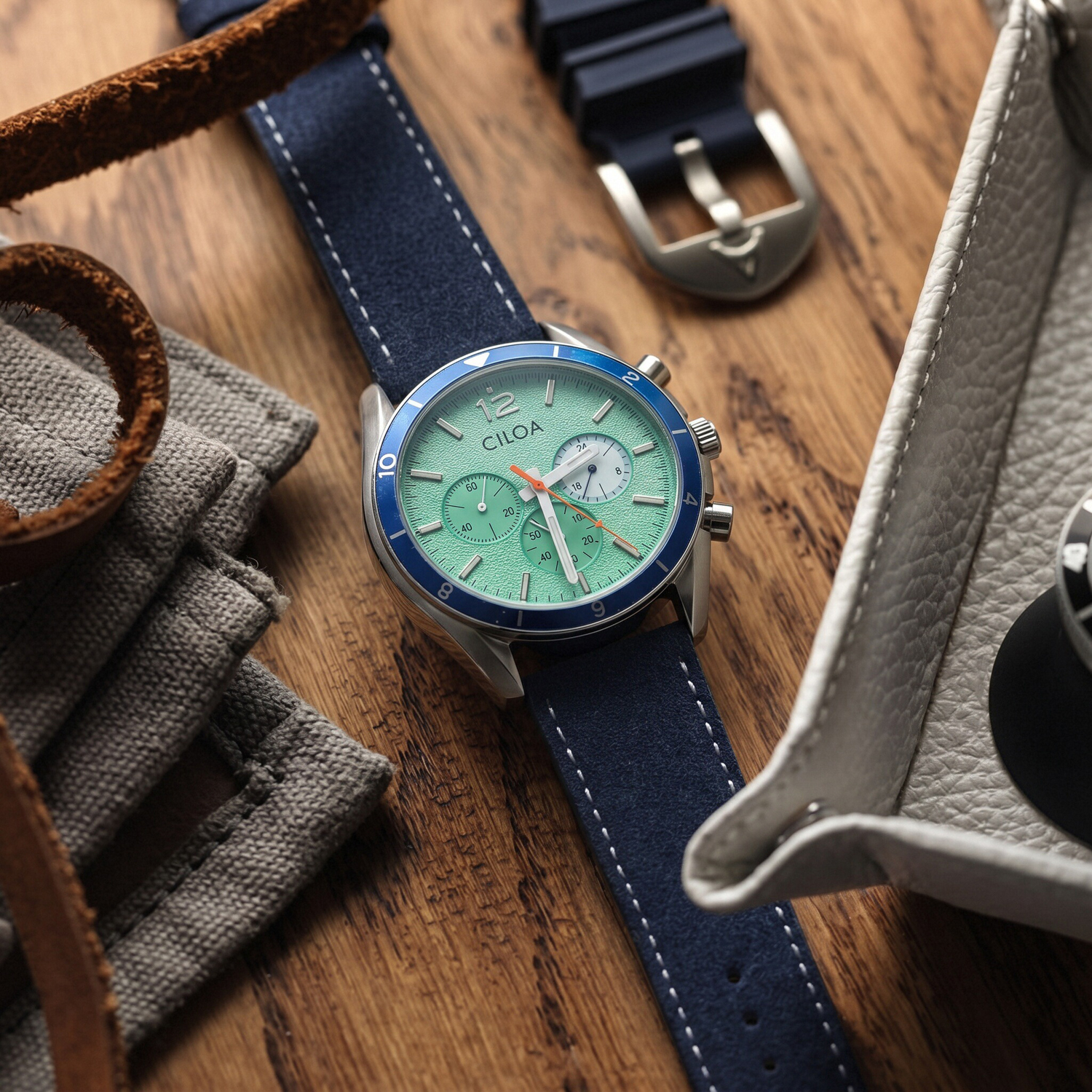 CILOA Men's Chronograph Watch  - مراجعة Suede Strap Watch وسعره