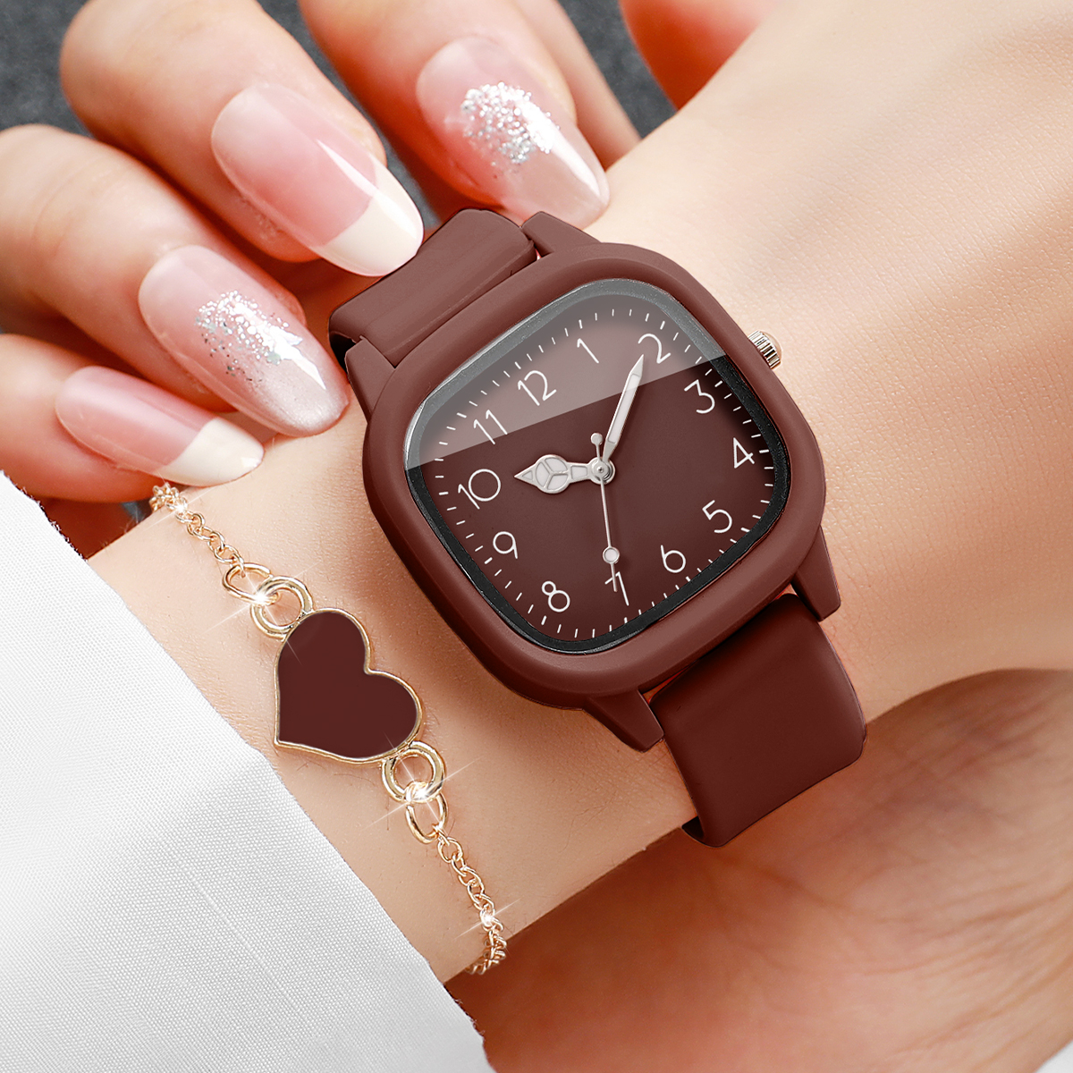 5PCS Fashion Women Watches Hea - مراجعة Silicone Band Women وسعره