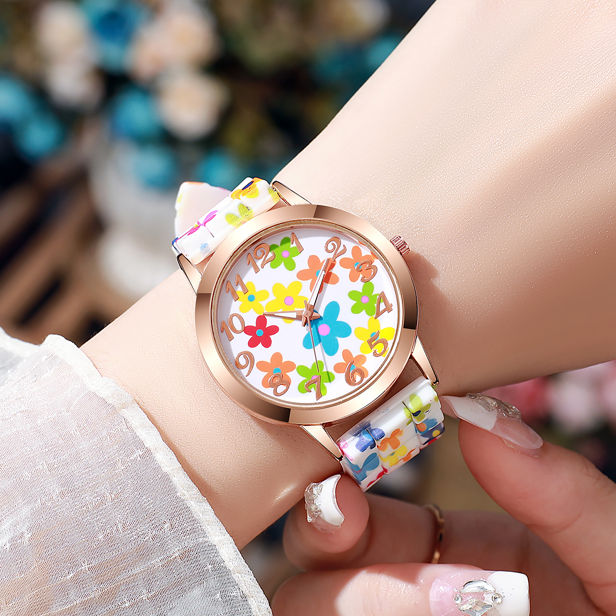 Fashion Flowers Printed Women  - مراجعة Silicone Band Women وسعره