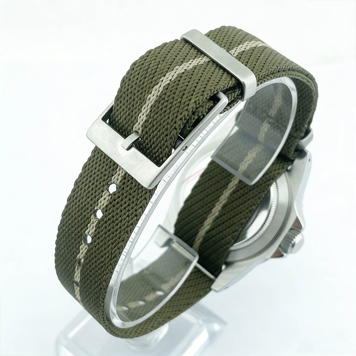 39.5mm Diver Retro watch sapph - مراجعة Tropic Strap Vintage وسعره