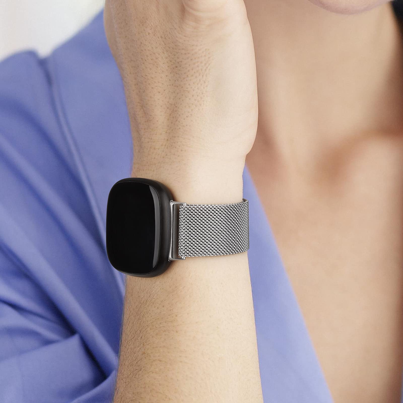 Milanese Loop strap for Fitbit - مراجعة Milanese Loop Magnetic وسعره